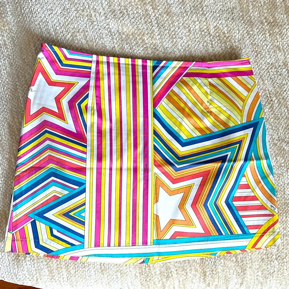 ⭐️EMILIO PUCCI MINI SKIRT⭐️